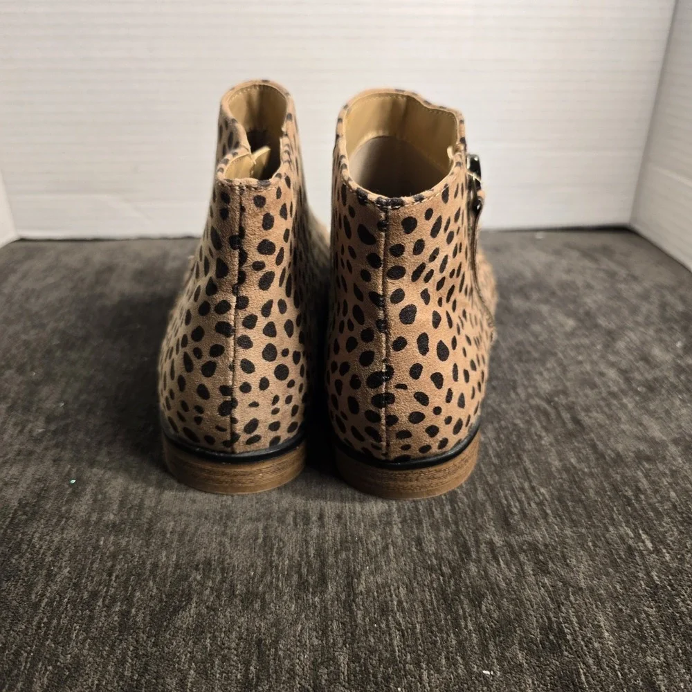 Girls' Opal Leopard Print Zipper Booties Brown - Cat & Jack - SIZE 4